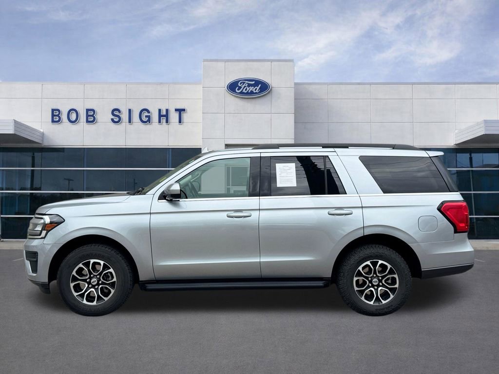 Used 2024 Ford Expedition XLT AWD/4WD image 39