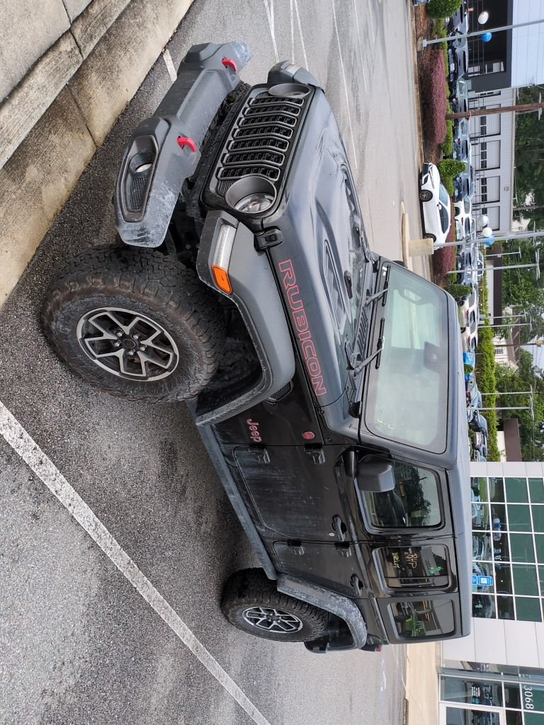 Used 2025 Jeep Wrangler Unlimited Rubicon