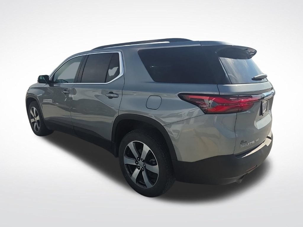 Used 2023 Chevrolet Traverse LT w/ LT Premium Package AWD/4WD image 39