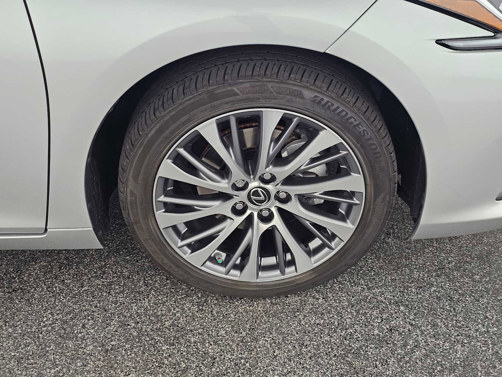 Certified 2020 Lexus ES 350 w/ Premium Package image 9