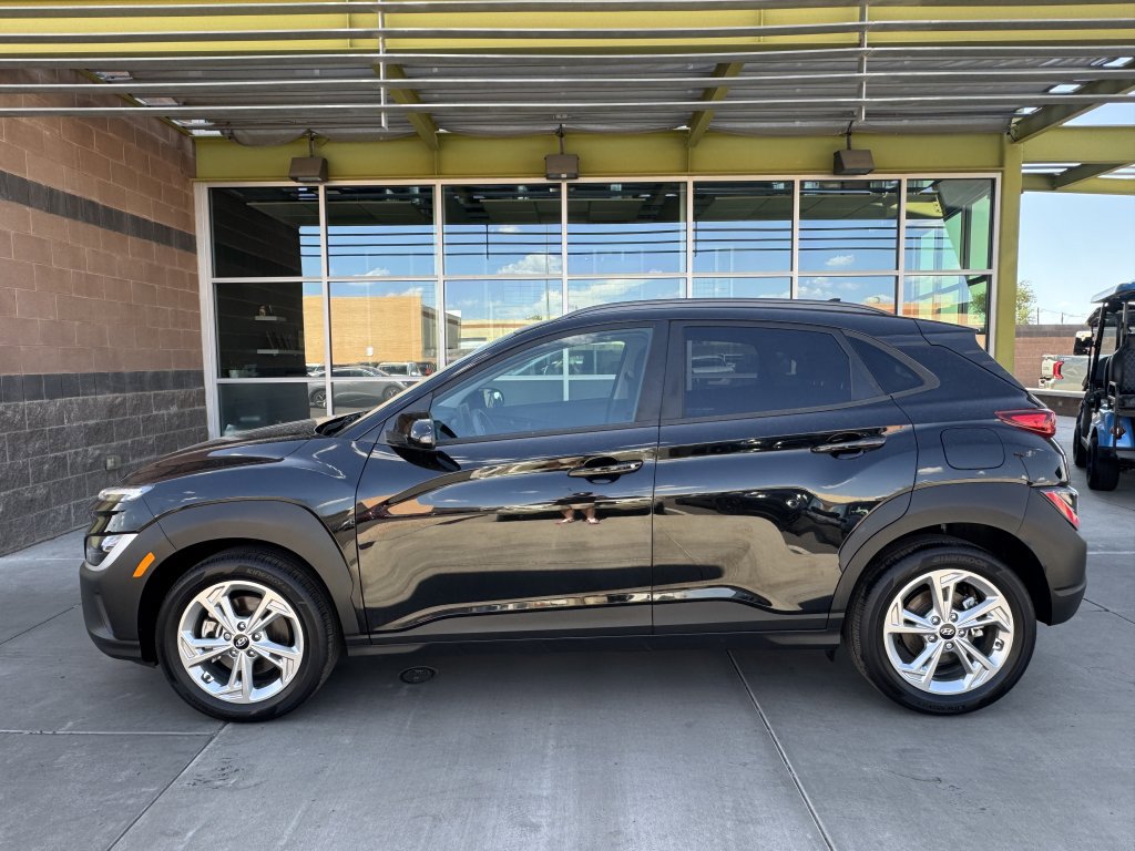 Used 2023 Hyundai Kona SEL w/ Cargo Package image 7