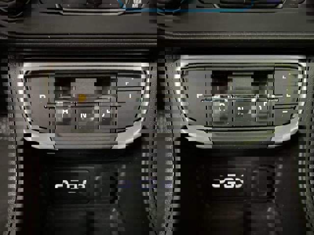 Certified 2024 GMC Terrain SLE w/ Driver Convenience Package image 15