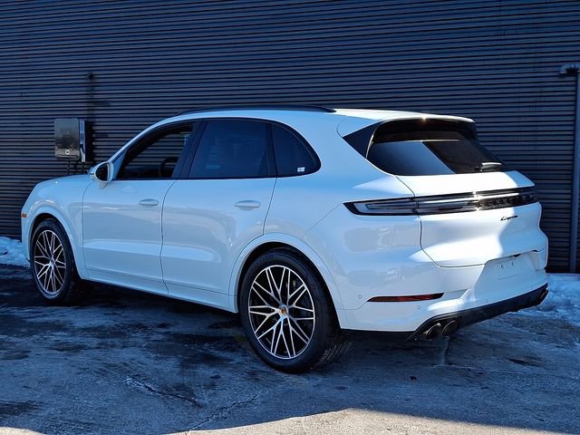 New 2026 Porsche Cayenne image 3