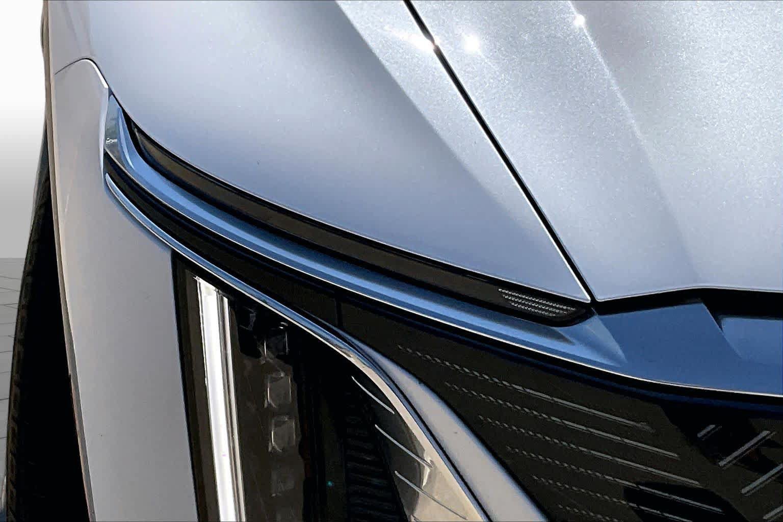 Used 2025 Cadillac Lyriq Luxury RWD image 27