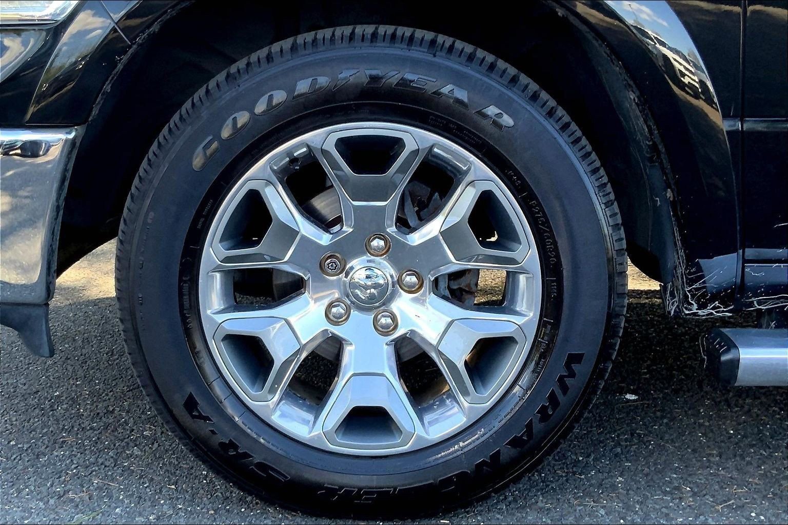 Used 2017 RAM 1500 Limited AWD/4WD image 8