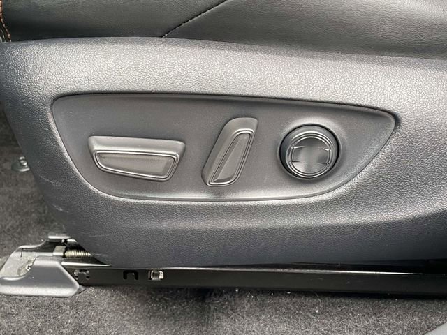 Used 2024 Toyota RAV4 Adventure image 17