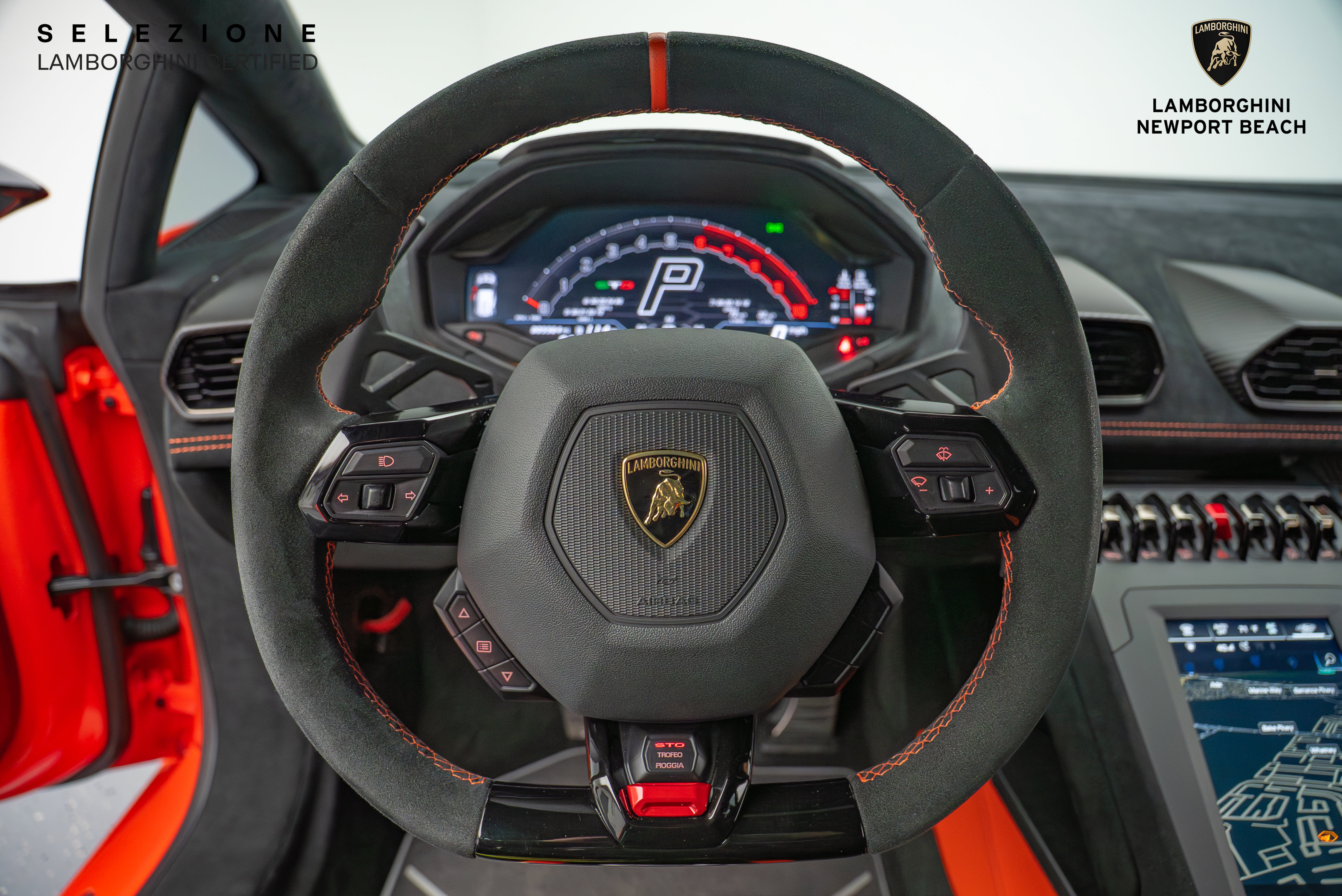 Used 2022 Lamborghini Huracan STO image 29