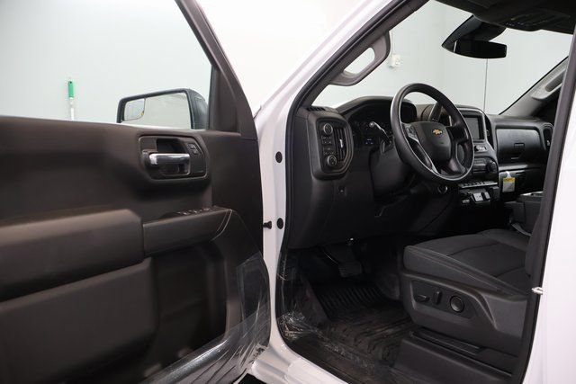 New 2026 Chevrolet Silverado 1500 W/T w/ WT Value Package AWD/4WD image 7