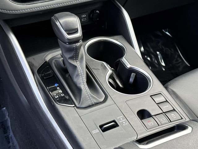 Used 2024 Toyota Highlander XSE image 23