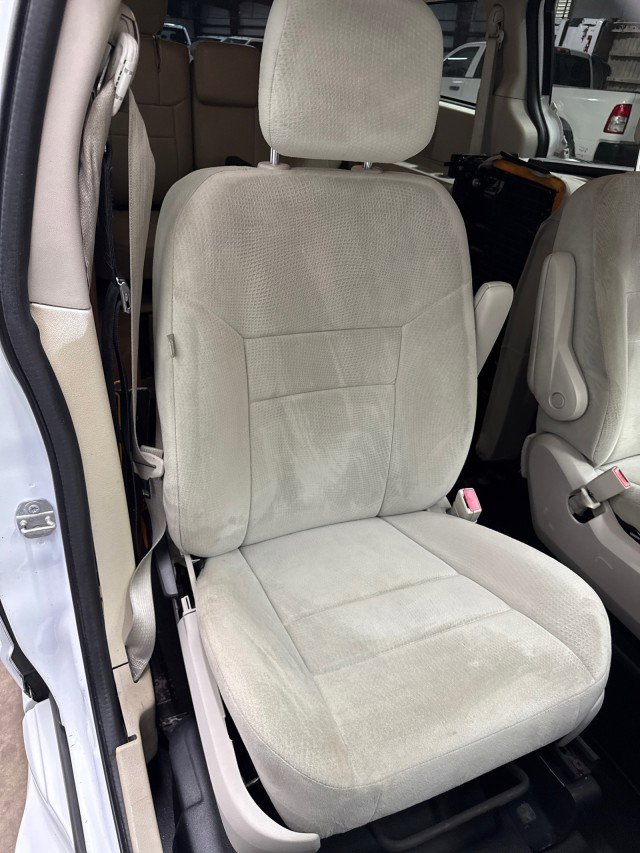 Used 2016 Dodge Grand Caravan SE w/ Quick Order Package 29E SE image 22