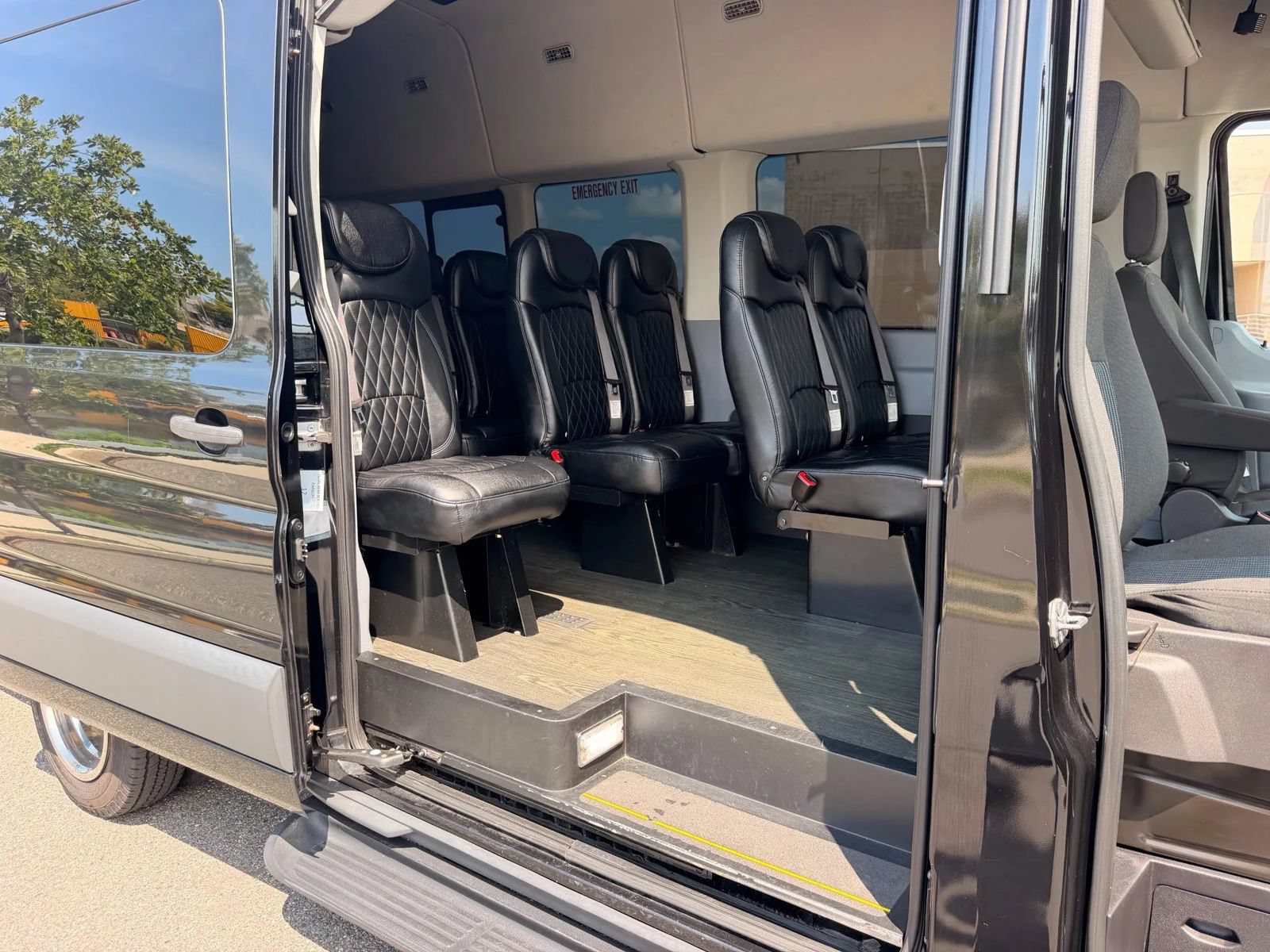 Used 2018 Ford Transit 350 XLT RWD image 14