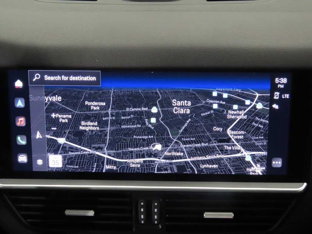 Certified 2023 Porsche Cayenne Coupe AWD/4WD image 26