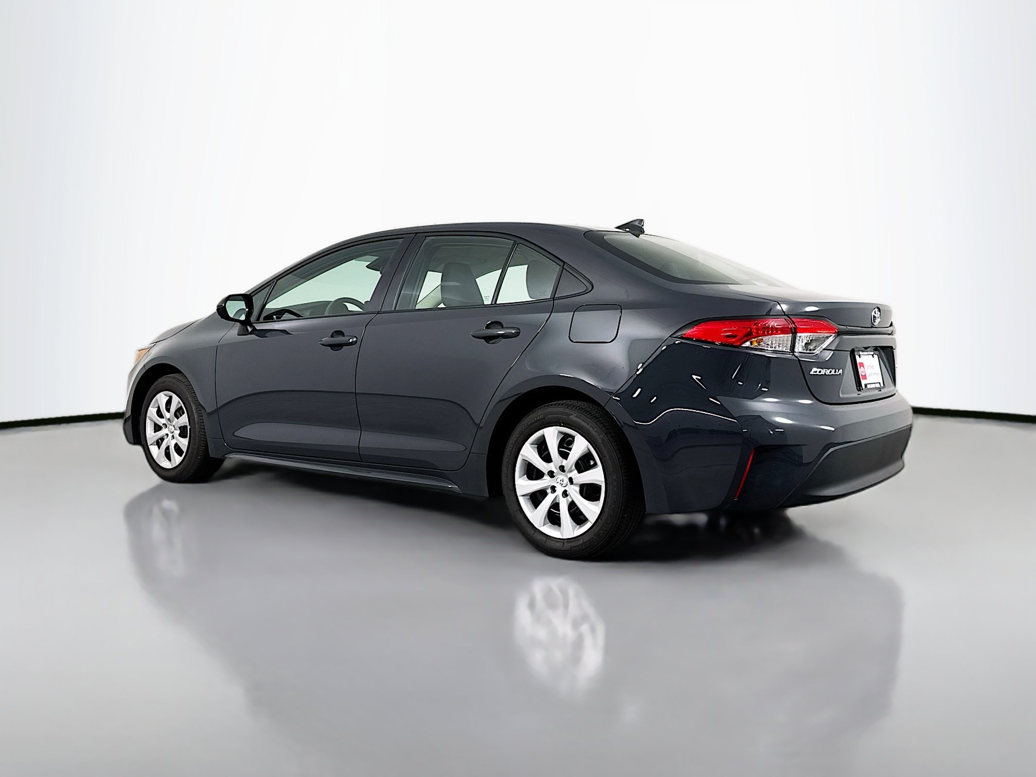 Certified 2026 Toyota Corolla LE FWD image 5