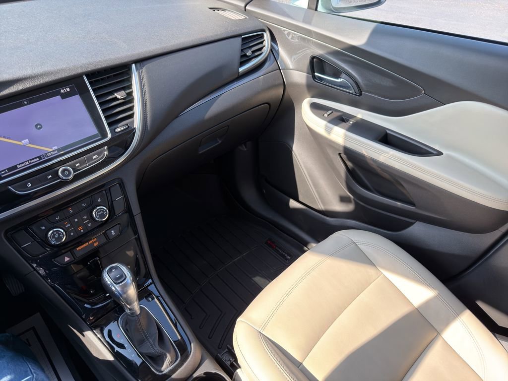 Certified 2018 Buick Encore Essence w/ Experience Buick Package FWD image 27
