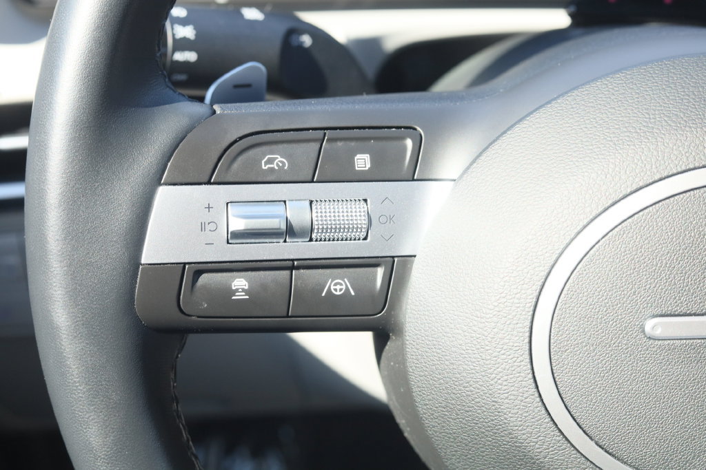 Used 2025 Hyundai Tucson SEL AWD/4WD image 8