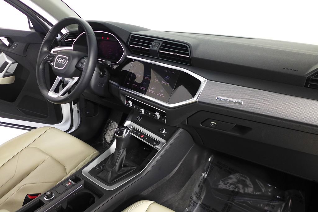 Used 2023 Audi Q3 2.0T Premium w/ Convenience Package image 13