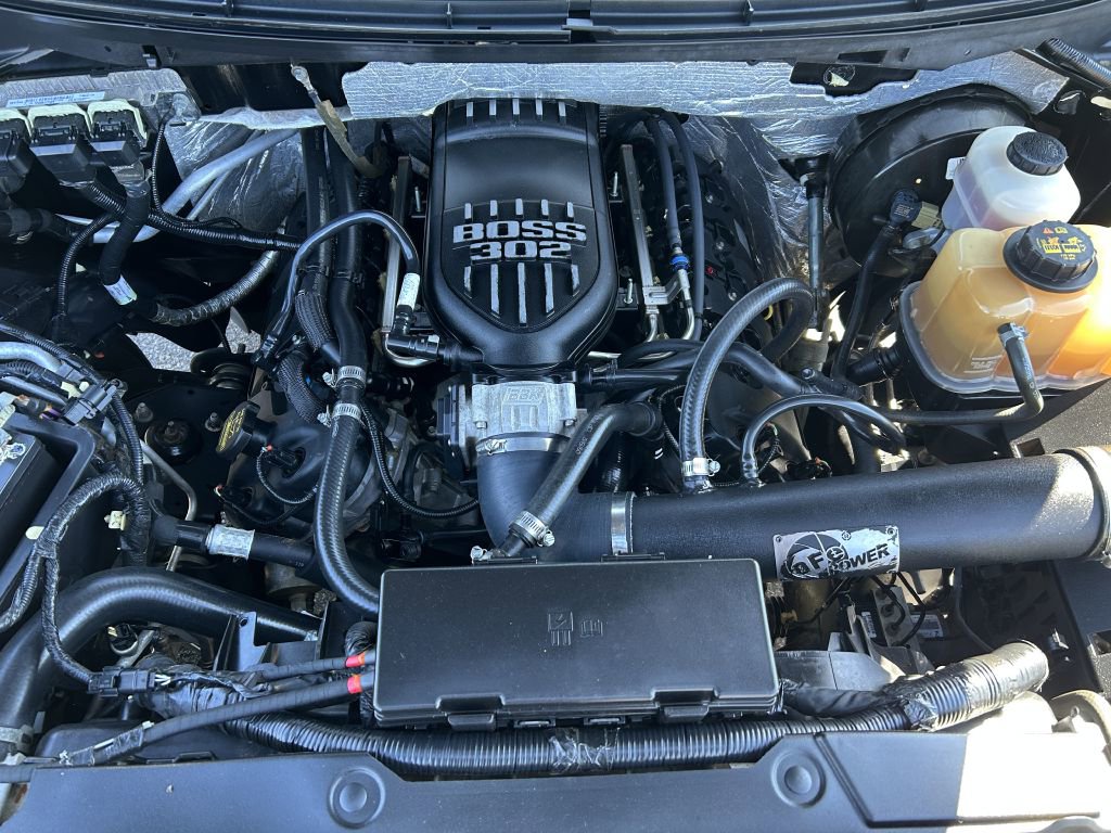 Used 2013 Ford F150 XLT w/ Mid Equipment Group RWD image 3