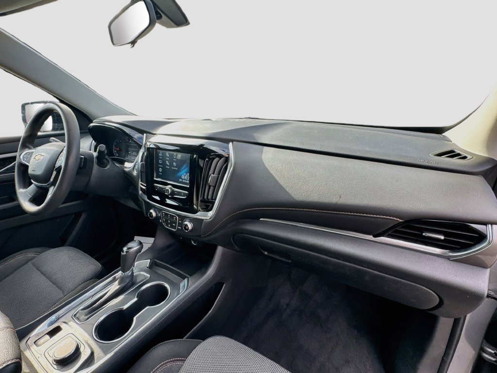 Used 2019 Chevrolet Traverse LS w/ LPO, Floor Liner Package FWD image 35