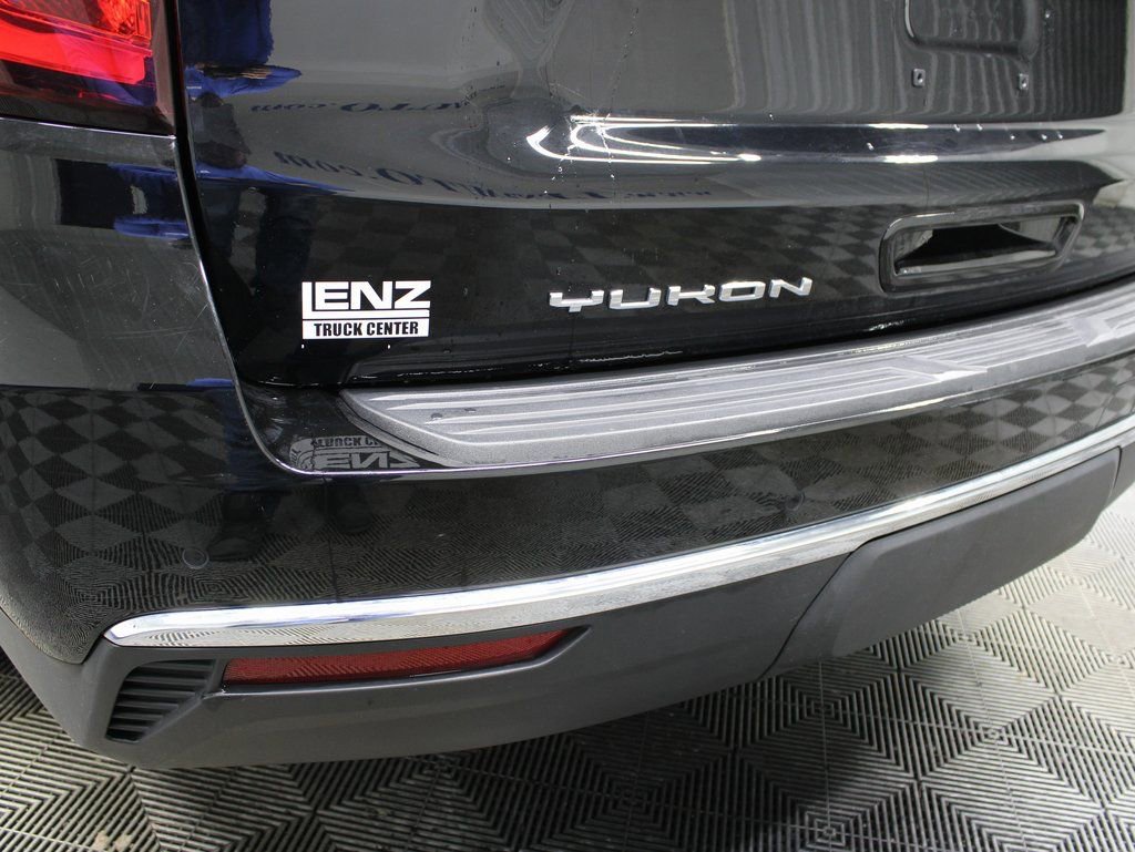 Used 2024 GMC Yukon XL SLT w/ SLT Luxury Package image 45