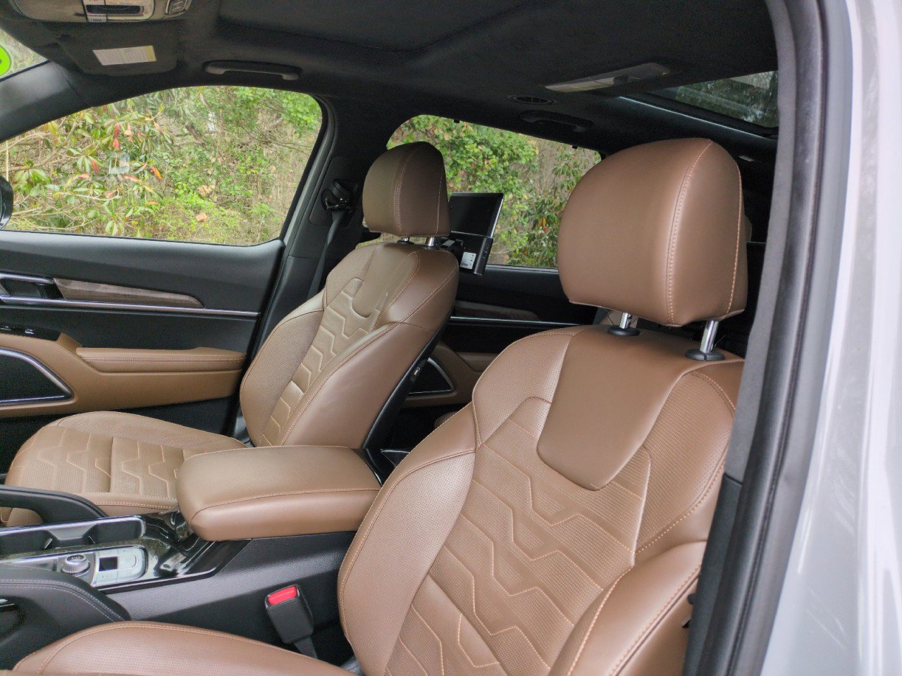 Used 2022 Kia Telluride SX w/ SX Prestige Package image 18