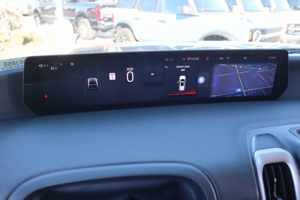 New 2025 Ford Expedition Active image 4