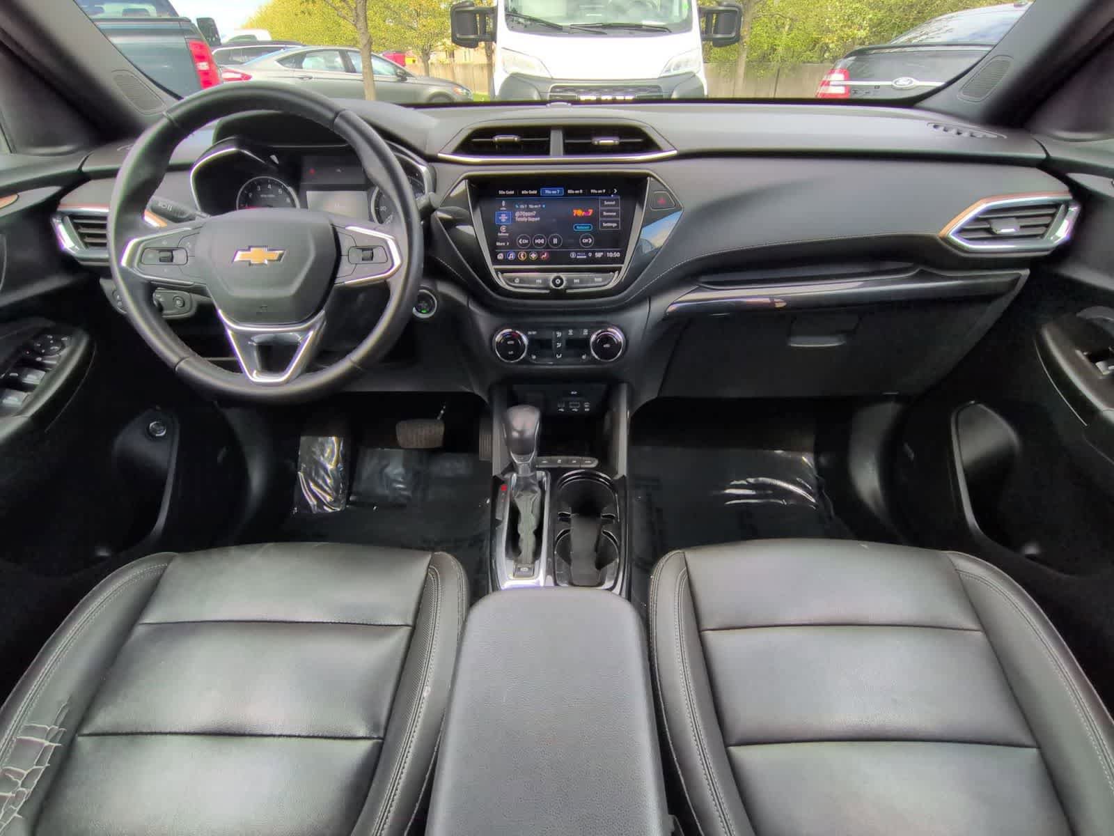 Used 2021 Chevrolet TrailBlazer ACTIV w/ Sun and Liftgate Package AWD/4WD image 16