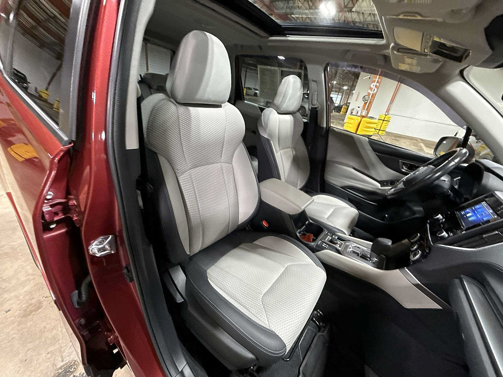 Used 2023 Subaru Forester Premium AWD/4WD image 16