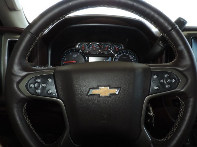 Used 2018 Chevrolet Silverado 2500 High Country w/ Duramax Plus Package AWD/4WD image 28