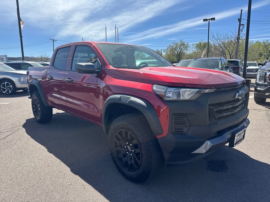 Used 2025 Chevrolet Colorado Trail Boss image 7