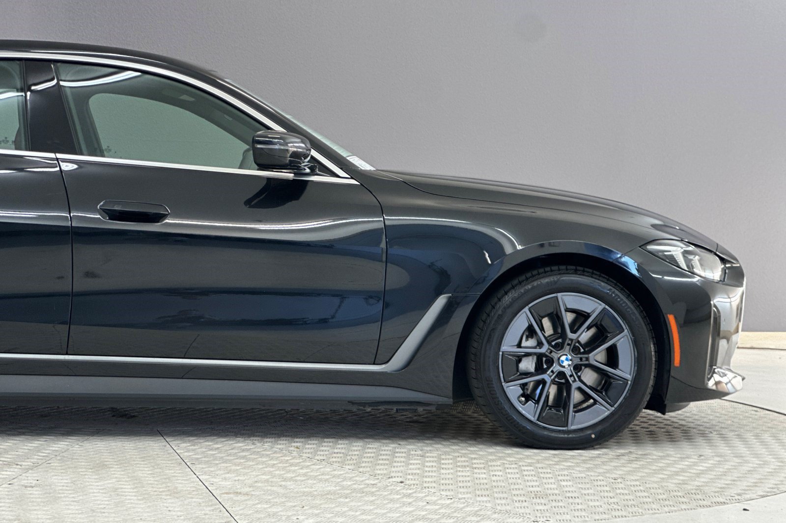 Used 2025 BMW i4 eDrive40 RWD image 35