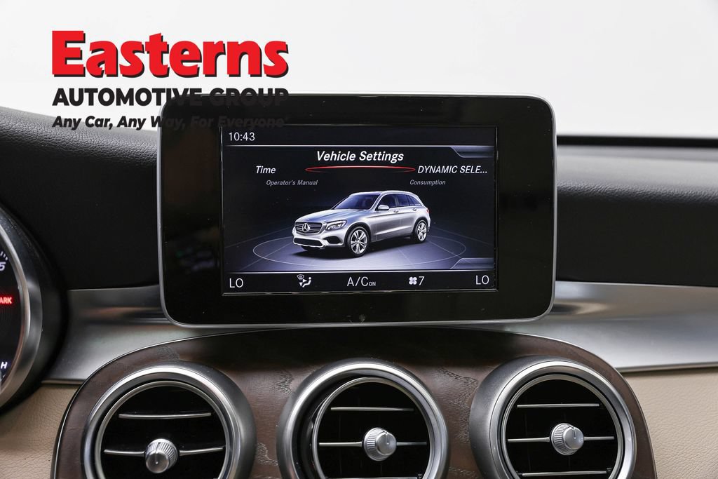Used 2019 Mercedes-Benz GLC 300 4MATIC image 12