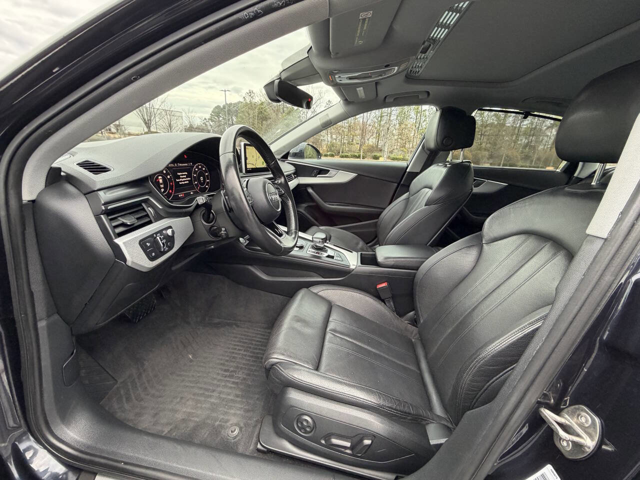 Used 2017 Audi A4 2.0T Prestige w/ Prestige Package image 11