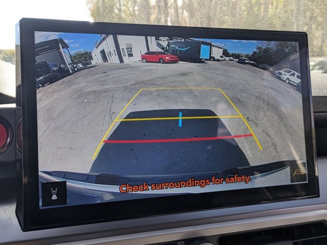 Used 2025 Toyota Tacoma TRD Off-Road image 18