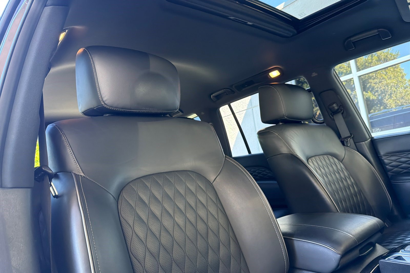 Used 2022 INFINITI QX80 Sensory w/ Cargo Package AWD/4WD image 22