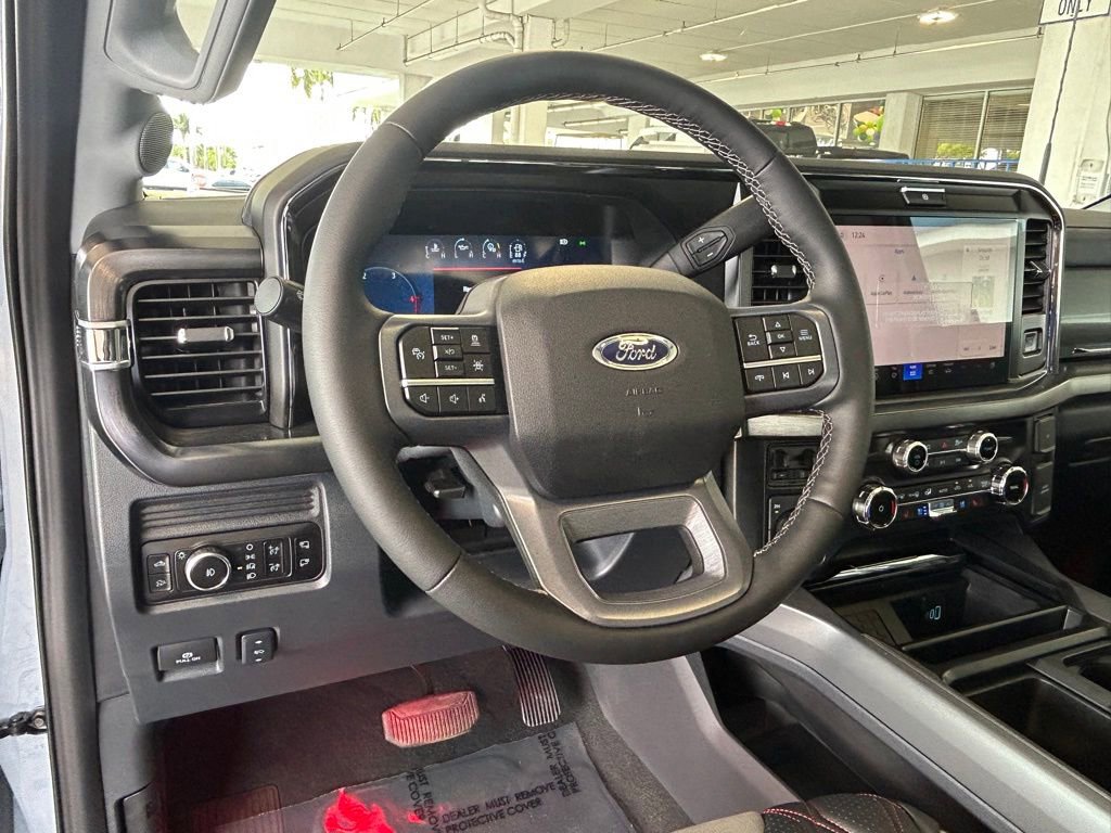 New 2026 Ford F250 Lariat w/ Black Appearance Package image 39