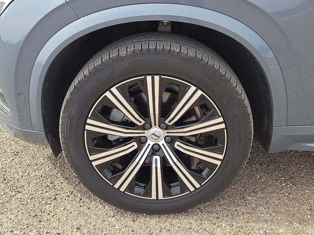 Certified 2023 Volvo XC90 B6 Plus w/ Protection Package Premier image 12