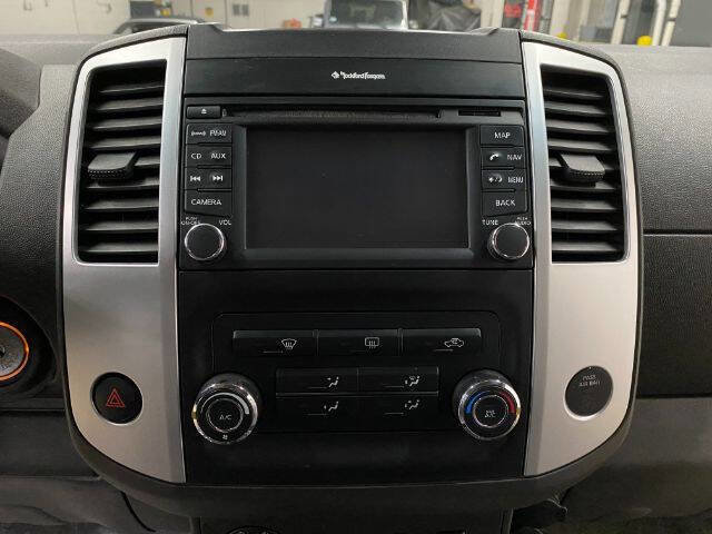 Used 2013 Nissan Xterra PRO-4X w/ Pro-4x Leather Pkg AWD/4WD image 25