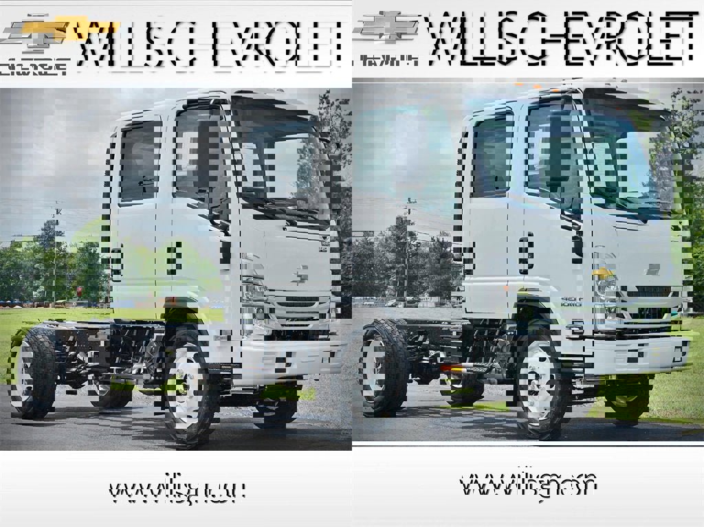 New 2025 Chevrolet Low Cab Forward image 1
