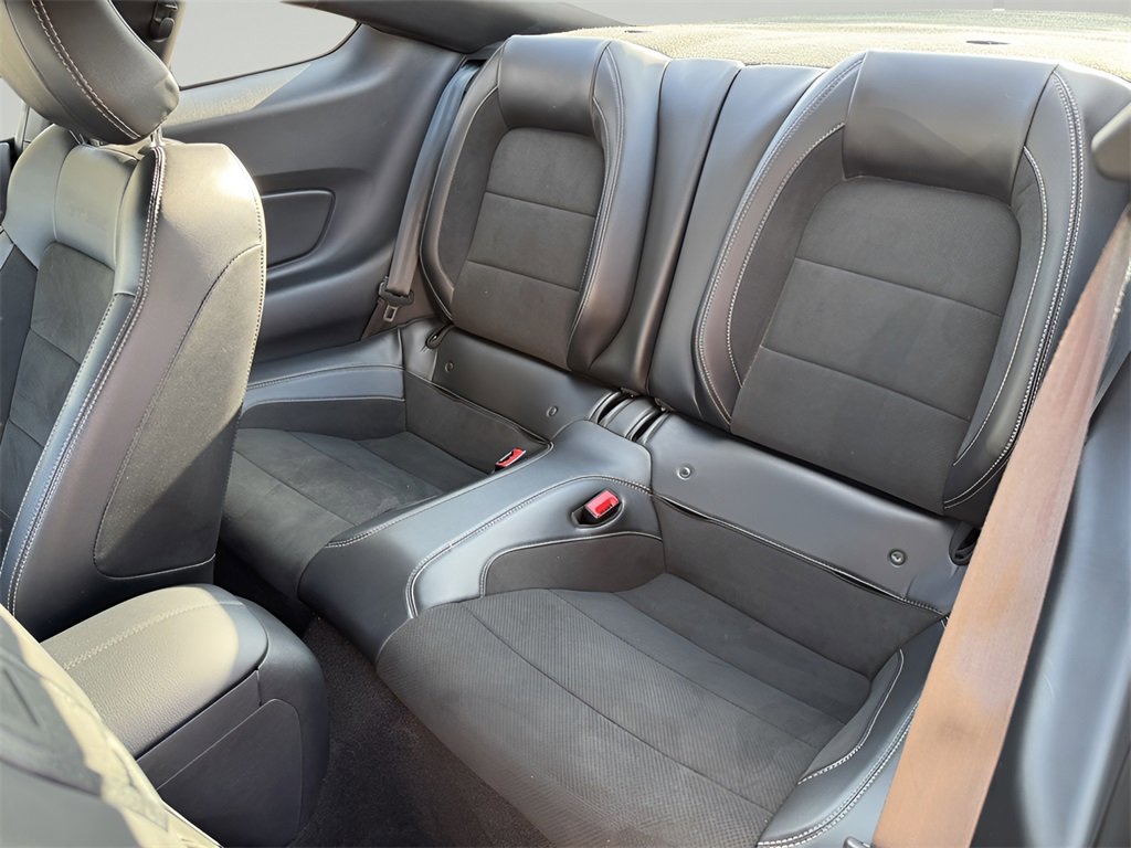 Used 2018 Ford Mustang Shelby GT350 w/ Convenience Package image 10