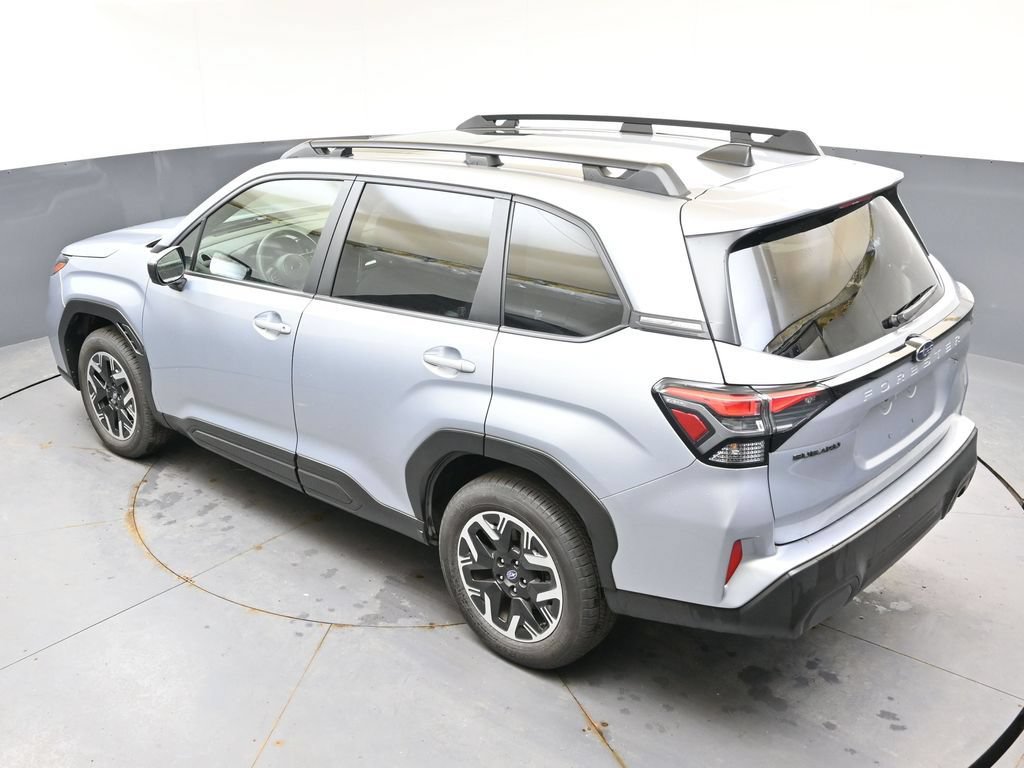 Certified 2025 Subaru Forester Premium AWD/4WD image 38