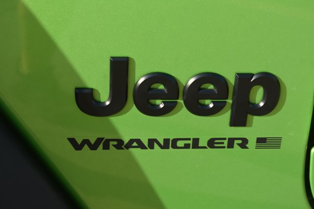Used 2025 Jeep Wrangler Unlimited Sport AWD/4WD image 12