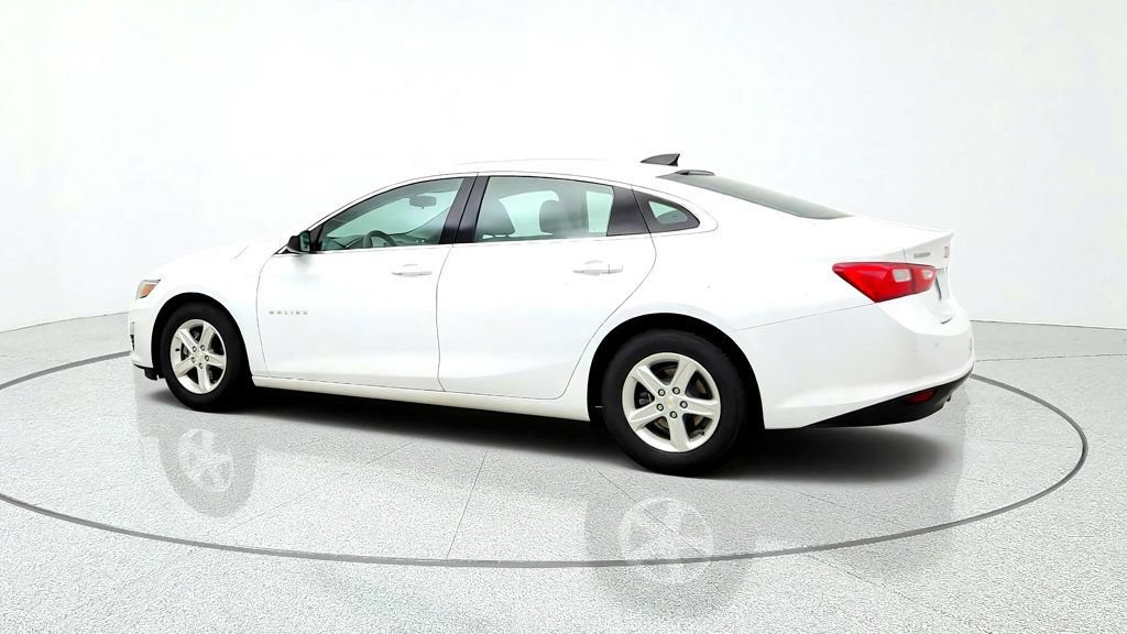Used 2022 Chevrolet Malibu LS w/ Driver Confidence Package FWD image 7