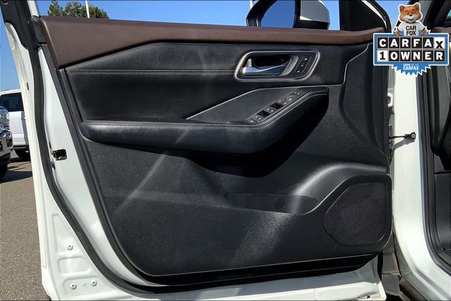 Used 2023 Nissan Rogue Platinum image 23