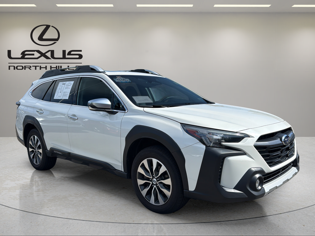 Used 2023 Subaru Outback Touring XT AWD/4WD image 4