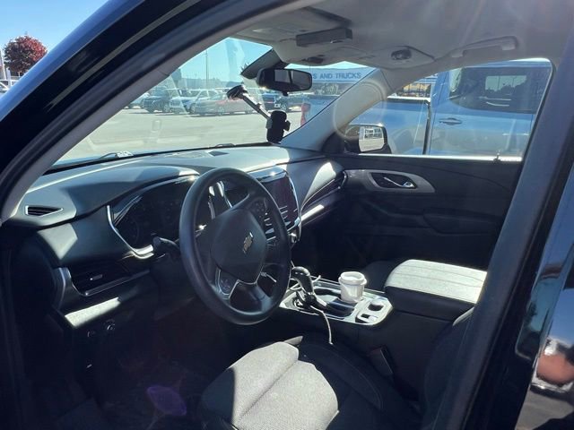 Used 2020 Chevrolet Traverse LS w/ LPO, Black Accent Package FWD image 7
