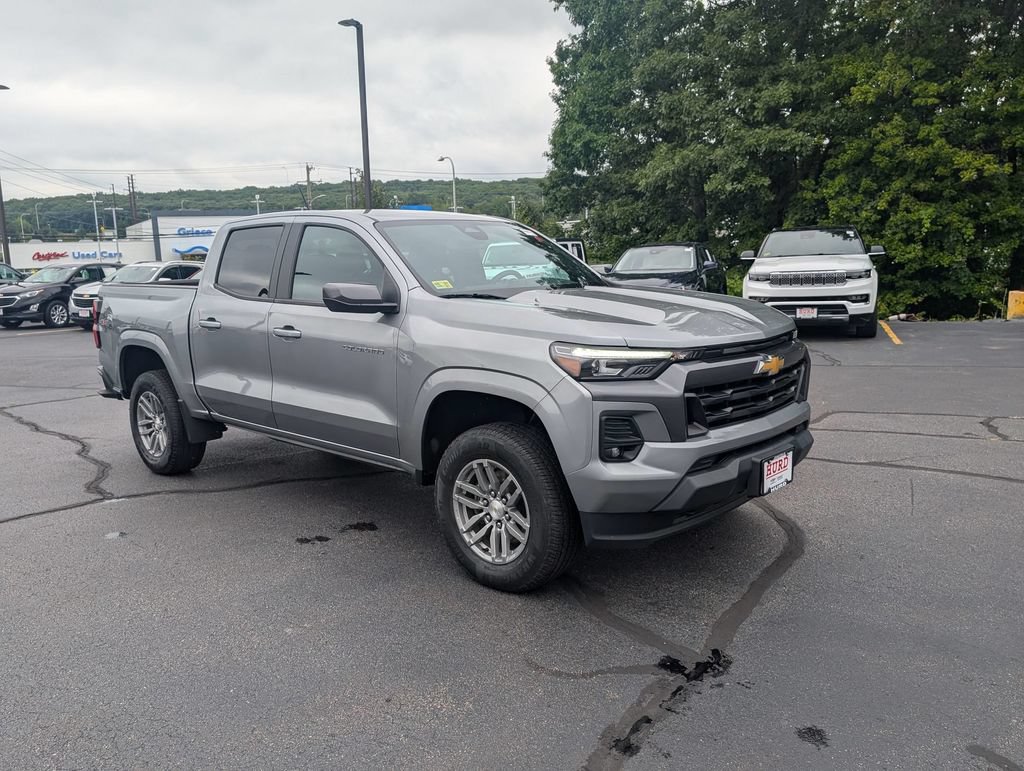 Used 2023 Chevrolet Colorado LT w/ LT Convenience Package III AWD/4WD image 1
