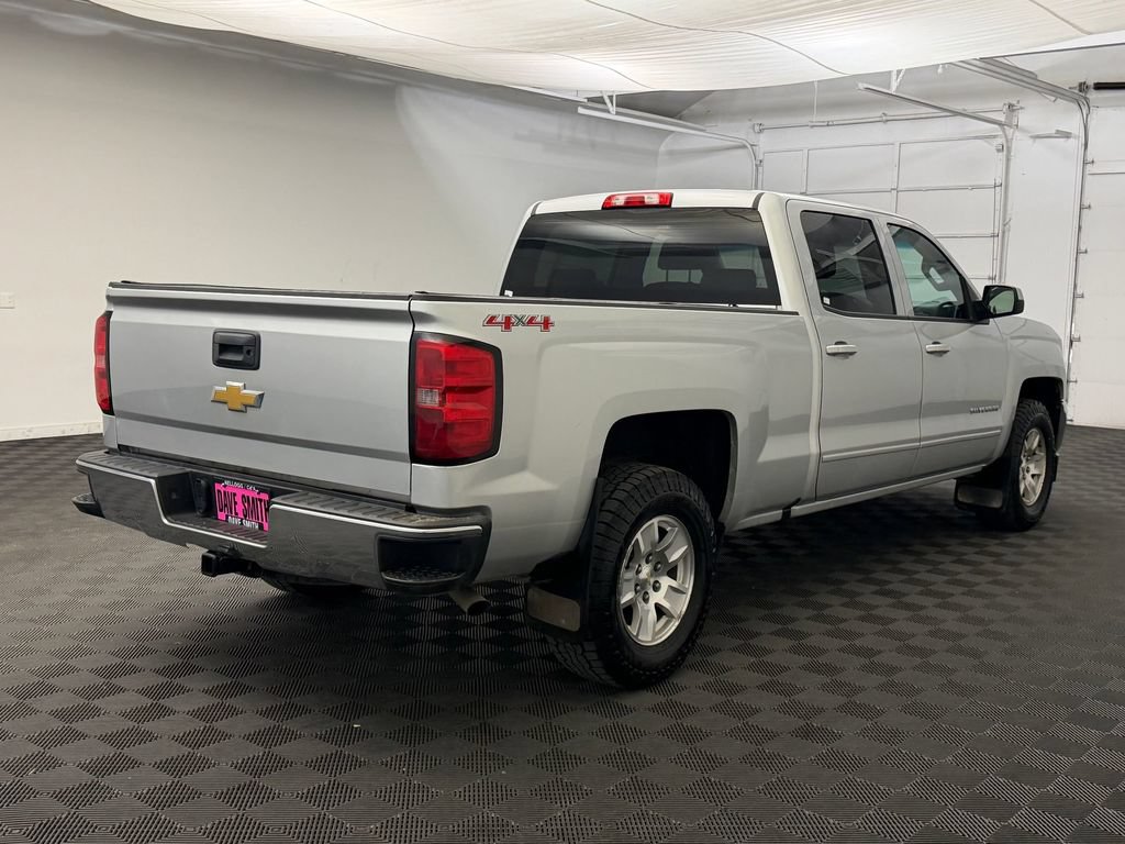 Used 2017 Chevrolet Silverado 1500 LT w/ Trailering Package AWD/4WD image 9