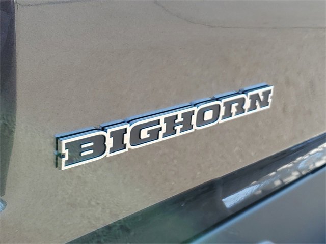New 2025 RAM 1500 4x4 Crew Cab image 6