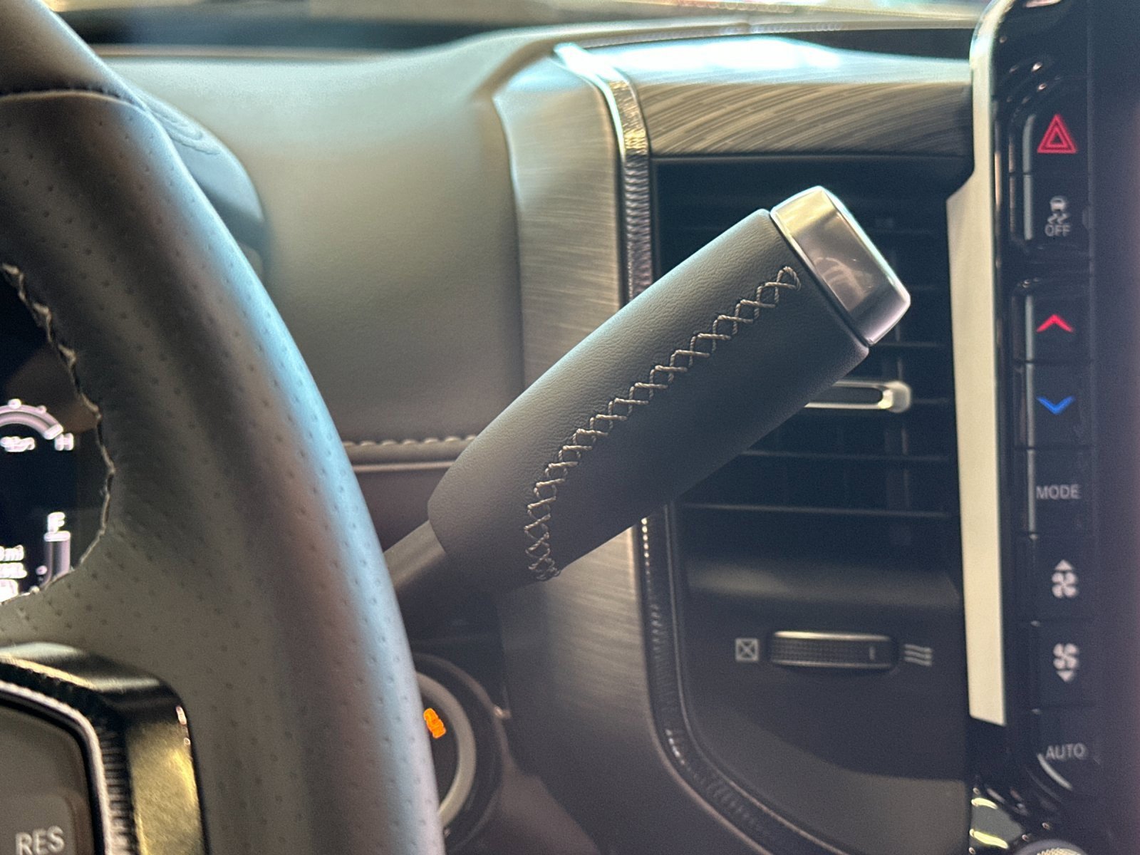 New 2025 RAM 2500 Rebel w/ Rebel Level 2 Equipment Group image 19