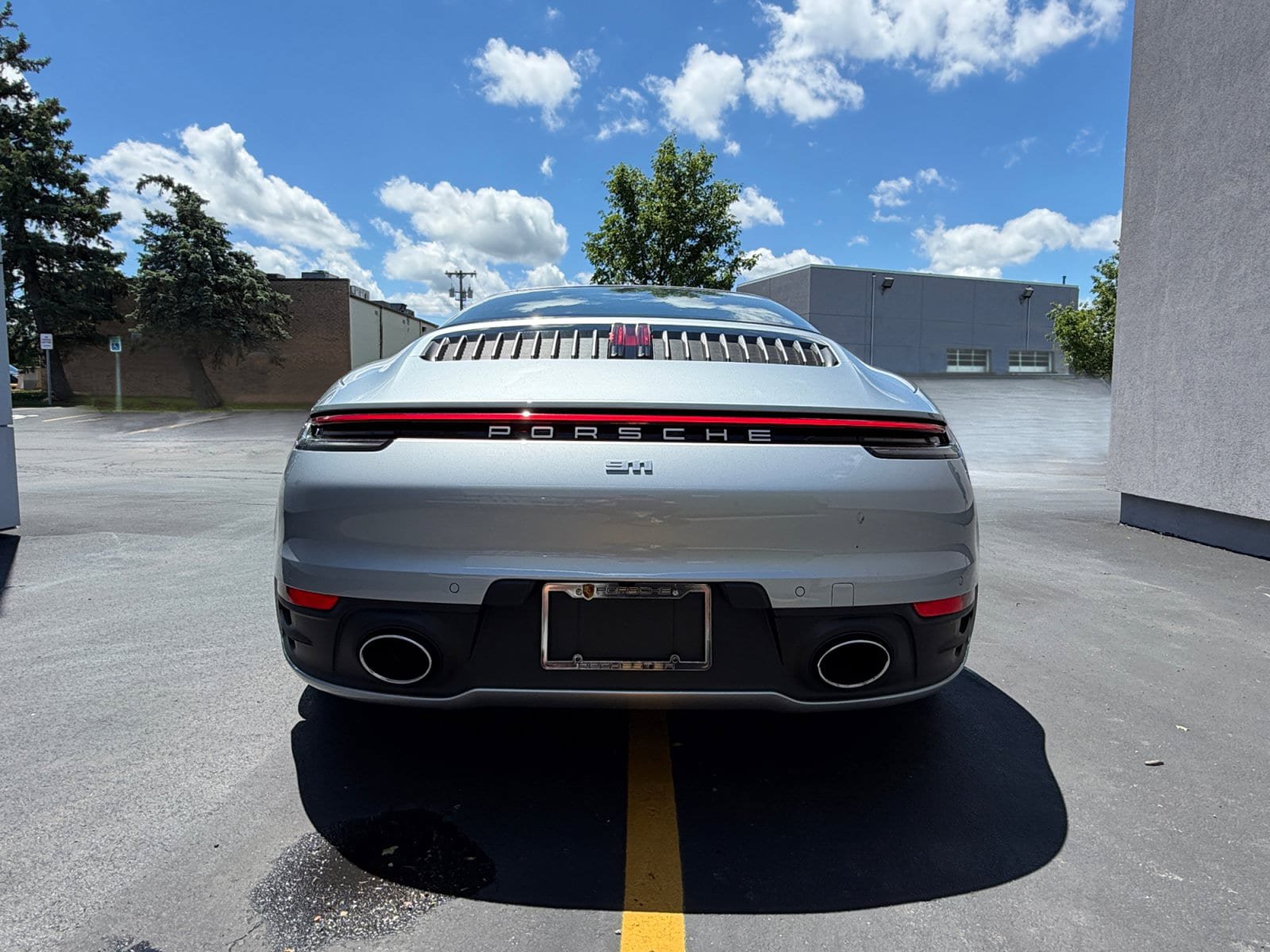 Used 2021 Porsche 911 Targa 4S w/ Sport Package AWD/4WD image 11